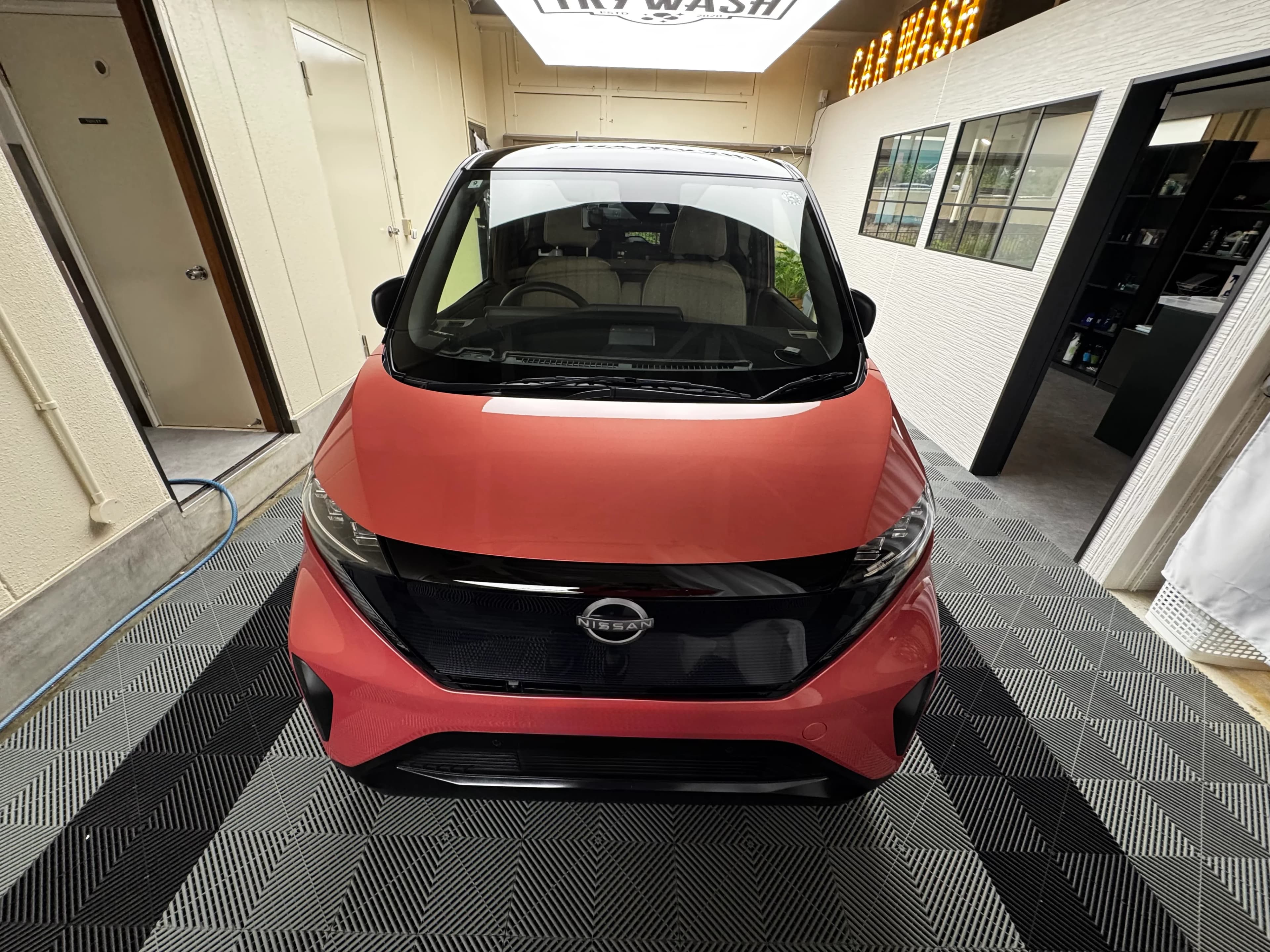 GYEON Q² One EVO施工後の日産 サクラ